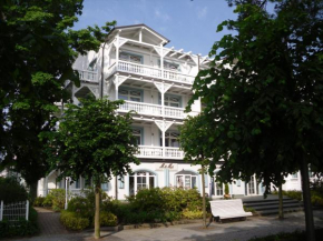 Гостиница Villa Strandburg  Бинц